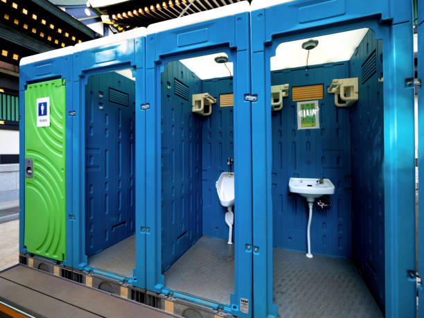 Best Event porta potty rental  in Ravenswood, WV